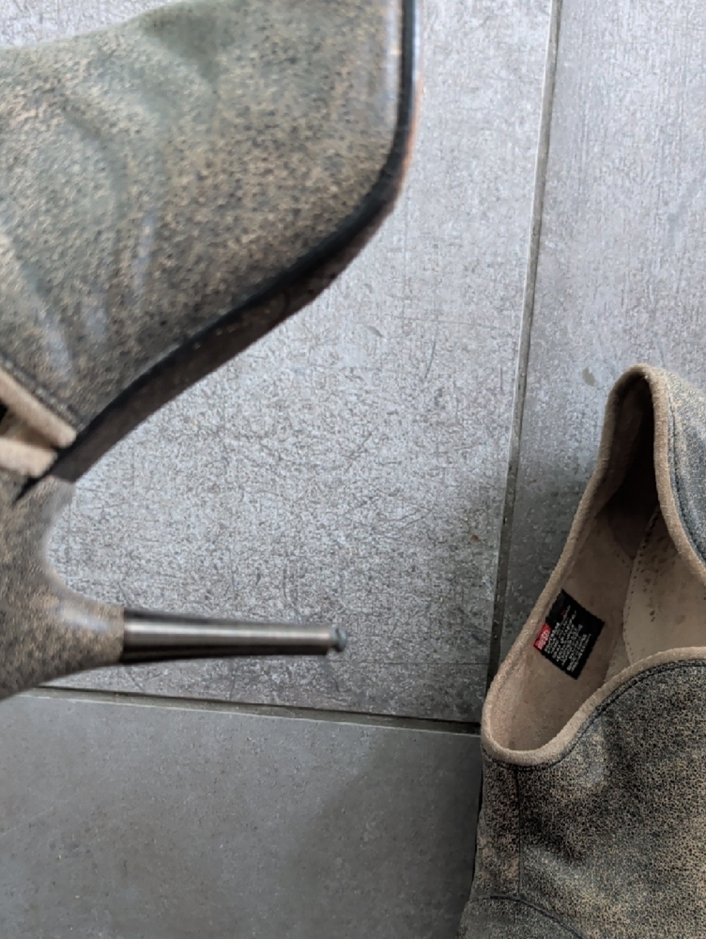 Diesel Mellana Booties Size 9.5 - Picture 8 of 9